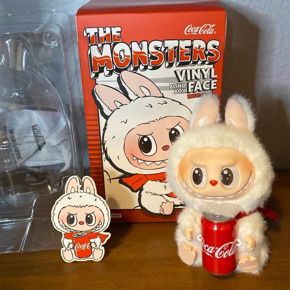 Pop mart Labubu have a seat Coca-Cola Monsters Vinyl Figure - limited release
